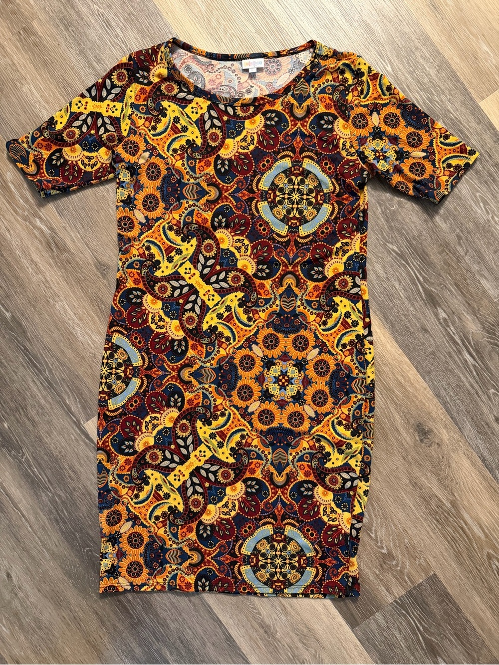 Lularoe Julia Short Sleeve Paisley Print Bodycon Dress L Large